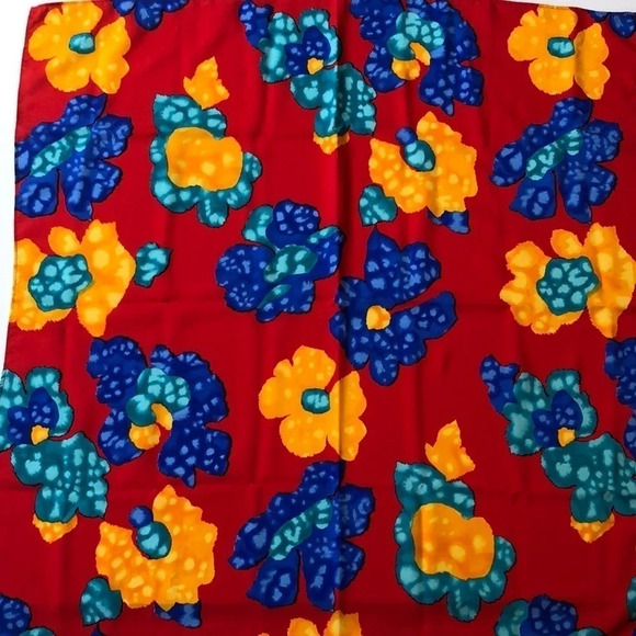 Abstract Floral  Scarf - Picture 1 of 6